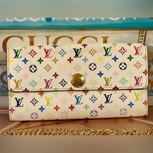 Louis Vuitton Multicolor Women's wallet with non-branded removable chain and COA